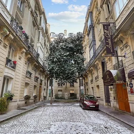 Montmartre Parisian Apartment - 51 M2 * باريس