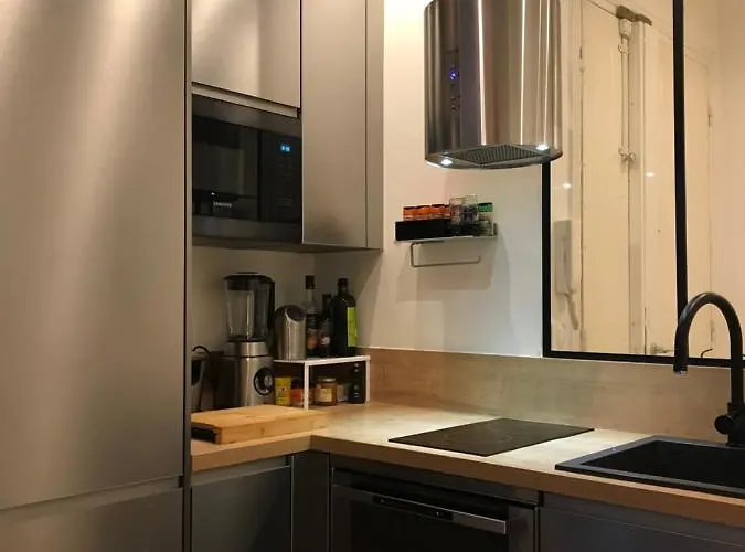 Lejlighed Montmartre Parisian Apartment - 51 M2 Paris
